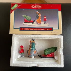 Vintage 1994 Lemax Dickensvale Collectibles Porcelain Family Pulling Tree